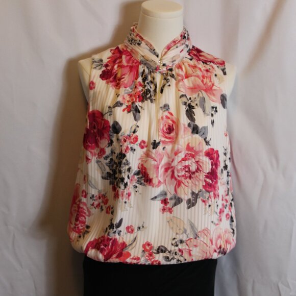 White House Black Market Sleeveless White/Pink Floral Blouse Women's Size 14 - Picture 9 of 12